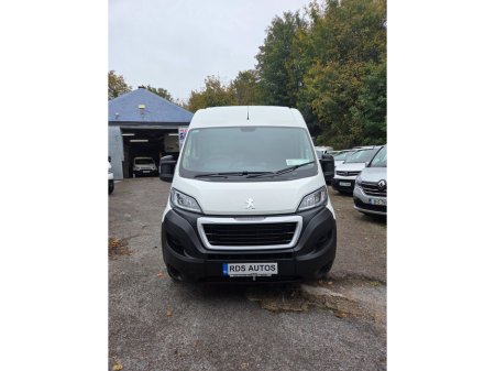 2021 Peugeot Boxer 333 L2 H2 2.2 BLUE HDI 1 140 6.2 €21,000