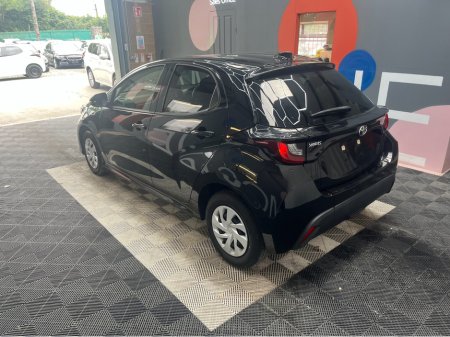 2021 Toyota Yaris YARIS AUTOMATIC 1.0 PETROL / 34K KMS / AUTOMATIC / REVERSE CAMERA & MORE €17,950