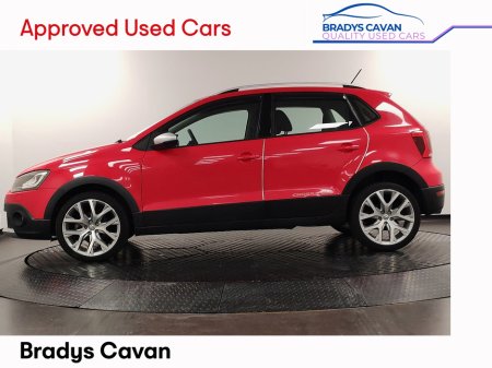 2017 Volkswagen Polo T-Cross thumbnail