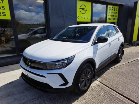 2024 Opel Grandland X  €31,950