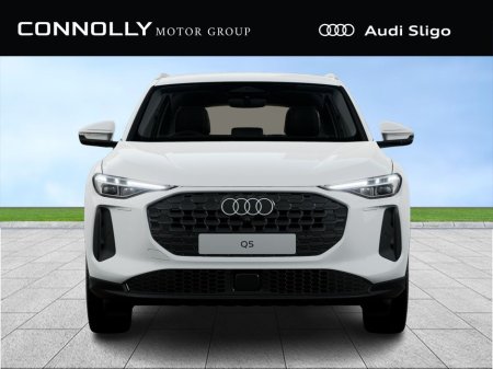 2026 Audi Q5 SE SUV Petrol Plug-In Hybrid "Order Now for 2026" €71,735 thumbnail