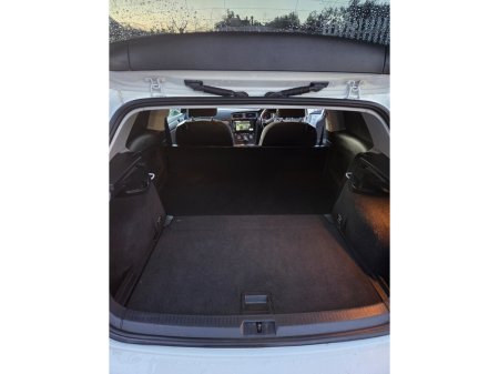 2018 Volkswagen Golf 1.6 TRENDLINE TDI 115HP 3DR €9,000 thumbnail