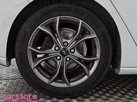 2020 Ford Focus 1.0 Ecoboost 125PS Titanium €19,880 thumbnail