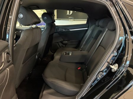 2018 Honda Civic 1.0 VTEC MANUAL=LOW MILES//HUGE SPEC=FULL SERVICE HISTORY=181 Dublin REG=ONLY €200 ANNUAL ROAD TAX//TAILORED FINANCE PACKAGES AVAILABLE=TRADE INS WELC €17,995 thumbnail