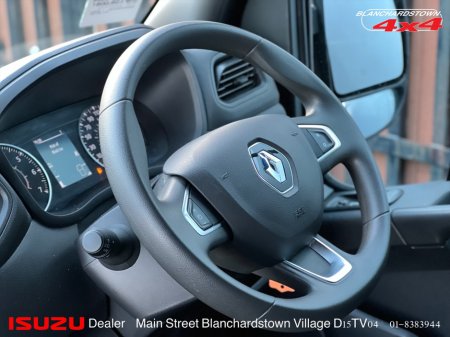 2023 Renault Master RWD LHL VAT QUALIFIED FINANCE ME €32,900 thumbnail