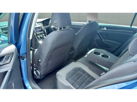 2017 Volkswagen Golf 1.4TSI HIGHLINE *50,000KMS* CAMERAS / ALACANTARA INTERIOR €17,900