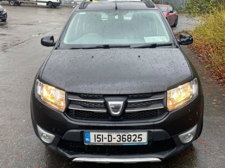 2015 Dacia Sandero Stepway TCe 90 S&S SIGNATURE €6,950