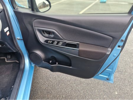 2015 Toyota Vitz LOW KMS AUTOMATIC €9,950 thumbnail