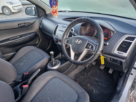 2010 Hyundai i20 1.2 DE LUXURY **READ ADD** €1,250 thumbnail
