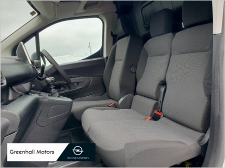 2023 Opel Combo L1H1 1.5 Komfort - No VAT invoice €20,500