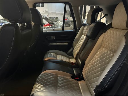 2010 Land Rover Range Rover Sport 3.0 SDV6 OVERFINCH UTILITY €17,950 thumbnail