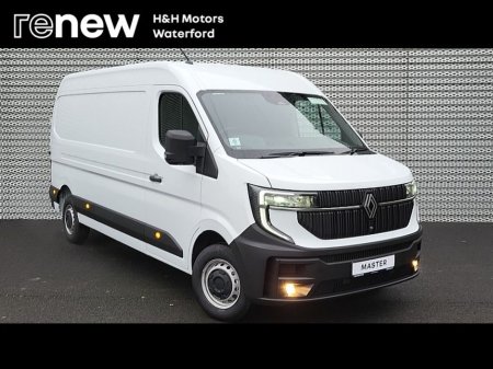 2025 Renault Master 