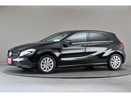 2016 Mercedes-Benz A Class A180 *HALF LEATHER MEMO SPORT SEATS*REVERSE CAM* €16,480