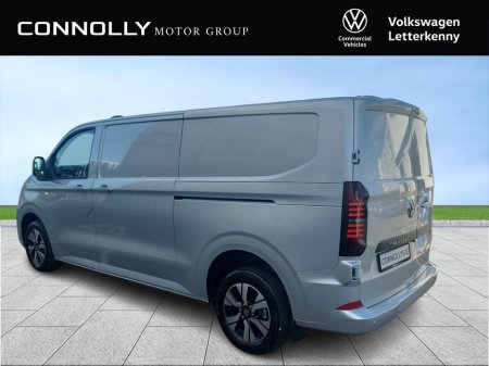 2026 Volkswagen Transporter Trendline plus LWB 150Hp 2.0 TDI 6sp Manual €37,358