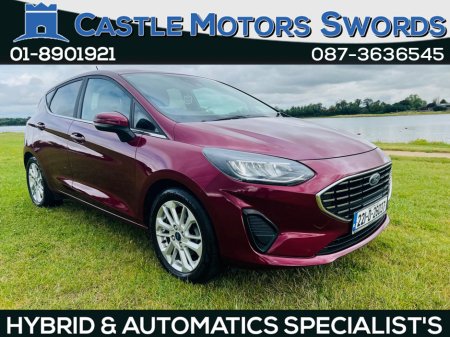 2022 Ford Fiesta TITANIUM MODEL//LOW MILEAGE//FINANCE AVAILABLE