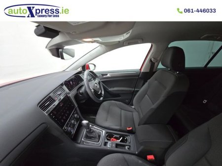 2018 Volkswagen Golf 1.2 TSI Automatic, Reversing camera €16,995