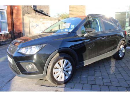 2020 SEAT Arona COMMERCIAL VAN 1.6 TDI 95BHP SE 5DR €11,350 thumbnail