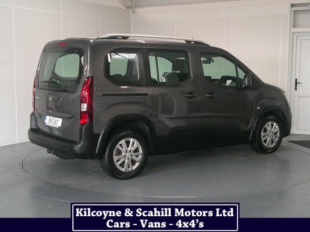 2019 Peugeot Rifter ACTIVE 1.5 HDI 100 6.2 4DR €18,950 thumbnail