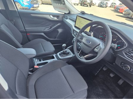 2025 Ford Focus TITANIUM 5DR 1.0T 125 MHE €29,000 thumbnail