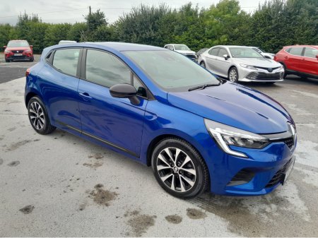 2023 Renault Clio EVOLUTION TCE 90 DFULL MY MY23 5DR. Portlaoise.