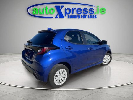 2022 Toyota Yaris 1.5 Hybrid X Automatic €20,995 thumbnail