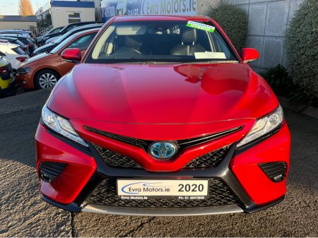 2020 Toyota Camry WS AUTOMATIC HYBRID 2.5 PETROL //VERY LOW MILES//HIGH SPEC//FULL LEATHER ELECTRIC HEATED SEATS//HEAD UP DISPLAY//KEYLESS ENTRY// €29,950