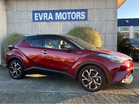2018 Toyota C-HR SOL AUTOMATIC HYBRID 1.8 PETROL //VERY LOW MILES//HIGH SPEC//HALF LEATHER HEATED SEATS//ADAPTIVE CRUISE CONTROL//KEYLESS ENTRY// €19,950