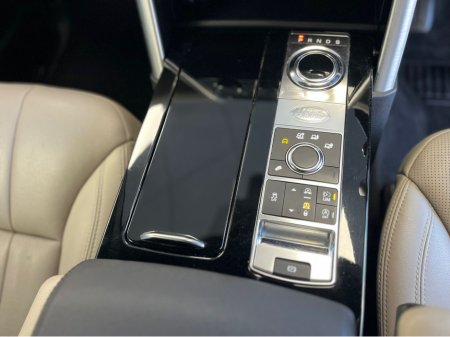 2018 Land Rover Discovery TD4 HSE***2 Year Warranty *** €32,900 thumbnail