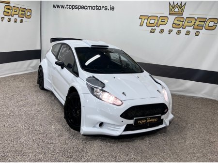 2015 Ford Fiesta 2015 Ford Fiesta r5  Ex works evo 2 rallycar