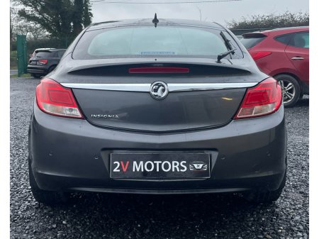 2011 Vauxhall Insignia 1.8 VVT-I EXCLUSIVE 138BHP LOW KM €3,450 thumbnail