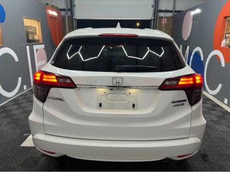 2020 Honda Vezel €20950! 2020 HONDA VEZEL Z SENSING 1.5 AUTOMATIC / HEATED SEATS / CRUISE CONTROL / REVERSE CAMERA / €20,950