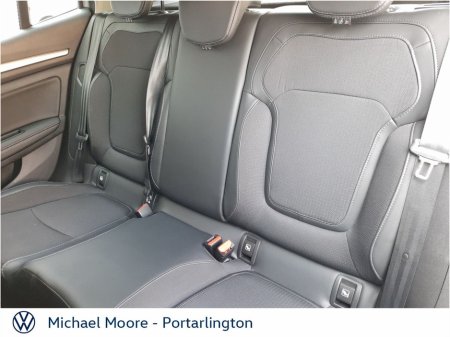 2021 Renault Megane 1.6 160 PHEV ICONIC €18,950 thumbnail