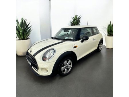 2014 MINI Hatch  €6,995