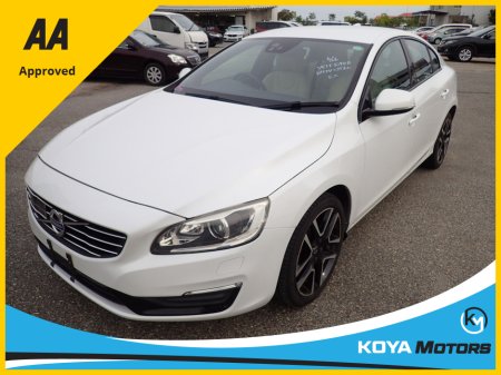 2016 Volvo S60 2.0 D4 SE DYNAMIC PLUS DIESEL AUTOMATIC // TINY KMS // MASSIVE SPEC //  FULL HEATED LEATHER // REVERSING CAMERA // CRUISE CONTROL // LANE ASSIST // COLLISION WARNING SYSTEM // UPGRADED SPORT ALLOYS €15,950