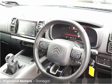 2021 Citroen C5 Aircross FEEL BlueHDi 130 * FITS 3 CAR SEATS IN BACK SEATS * €23,900 thumbnail