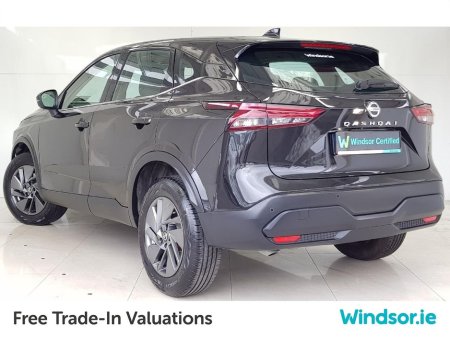 2024 Nissan Qashqai 1.3 PET MILD HYBRID SV €32,495