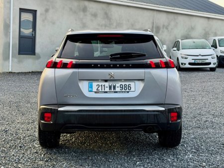 2021 Peugeot 2008 1.2 Puretech 100bhp Allure €18,950 thumbnail