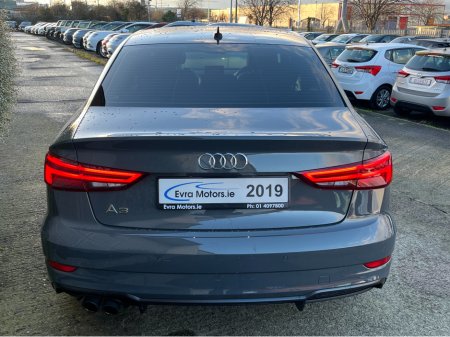 2019 Audi A3 S-LINE BLACK EDITION SALOON AUTOMATIC 1.4 PETROL //HIGH SPEC//LOW MILES//HALF LEATHER HEATED SEATS//KEYLESS ENTRY//ADAPTIVE CRUISE CONTROL// thumbnail