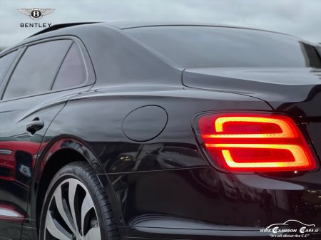 2023 Bentley Flying Spur AZURE €209,950 thumbnail