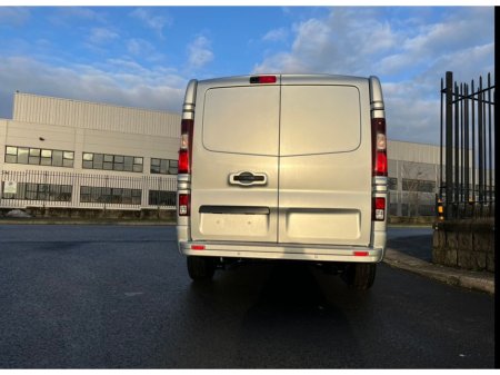 2025 Renault Trafic AUTO EXTRA SPORT AVAIABLE FOR JULY