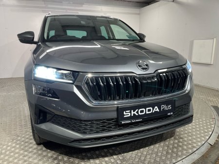 2022 Skoda Karoq Ambition 1.0TSI 110BHP - Parking Sensors - Climate Control - Cruise Control - Auto Lights/Wipers - Apple CarPlay/Android Auto €26,950 thumbnail