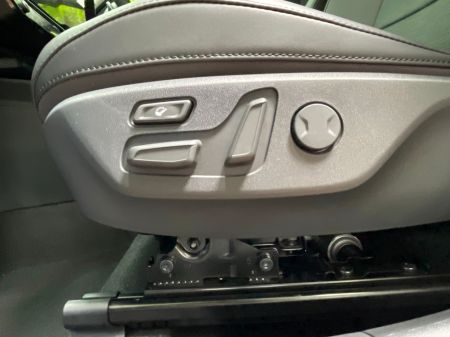 2026 Kia e-Niro *Finance From 3.9%*PHEV, 7 Year Warranty, Reversing Camera & Sensors, Full Leather Seats, Heated Seats, Cooling Seats, Selectable Drive Mode €44,100