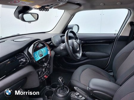 2023 MINI Hatch COOPER Cooper Classic Auto €25,995 thumbnail