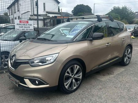 2017 Renault Scenic ONLY 21k miles! TOP SPEC. €10,950