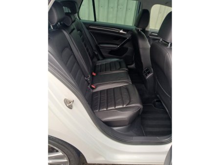 2017 Volkswagen Golf 1.6 TDI 5DR 115HP Highline DSG €14,950 thumbnail