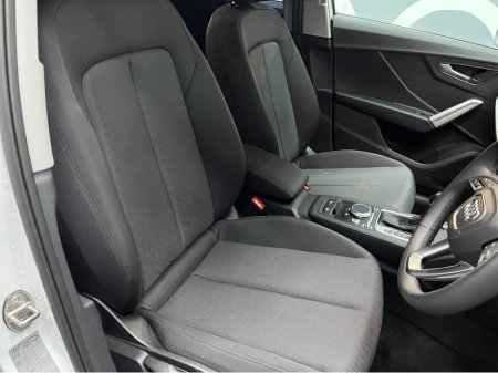 2023 Audi Q2 €34950! 2023 AUDI Q2 35TFSI ADVANCED 1.5 AUTOMATIC / REVERSE CAMERA / CRUISE CONTROL / HEATED SEATS €34,950 thumbnail