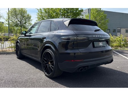 2022 Porsche Cayenne V6 E-HYBRID AUTO 456BHP *1 OWNER *FRESH NCT *SUNROOF €79,995