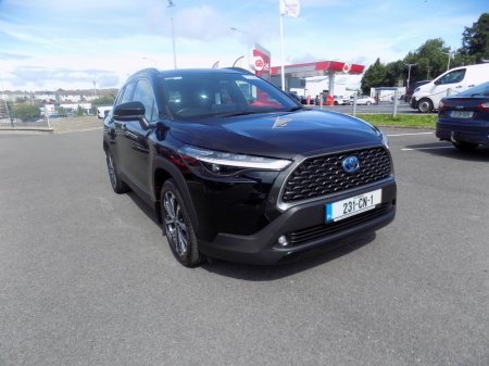 2023 Toyota Corolla CROSS LUNA SPORT 4DR A