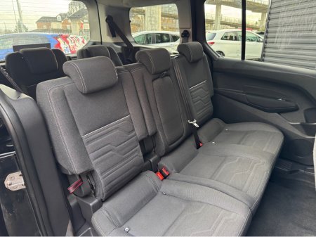 2017 Ford Transit Connect GRT-NIUM TDCI 7 SEATER 5DR €8,495 thumbnail
