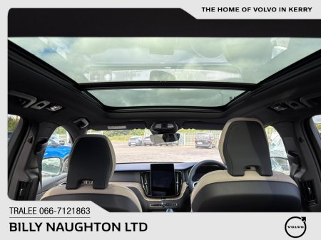 2025 Volvo XC60 T6 PHEV Plus Dark €78,000 thumbnail